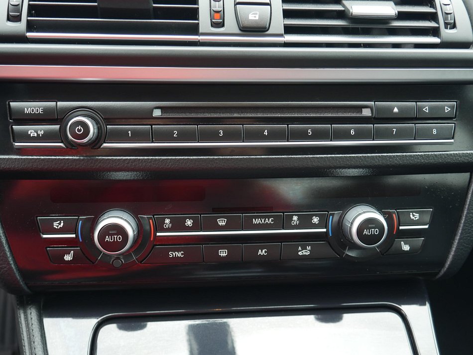 BMW Řada 5 2.0 d  520 xDrive