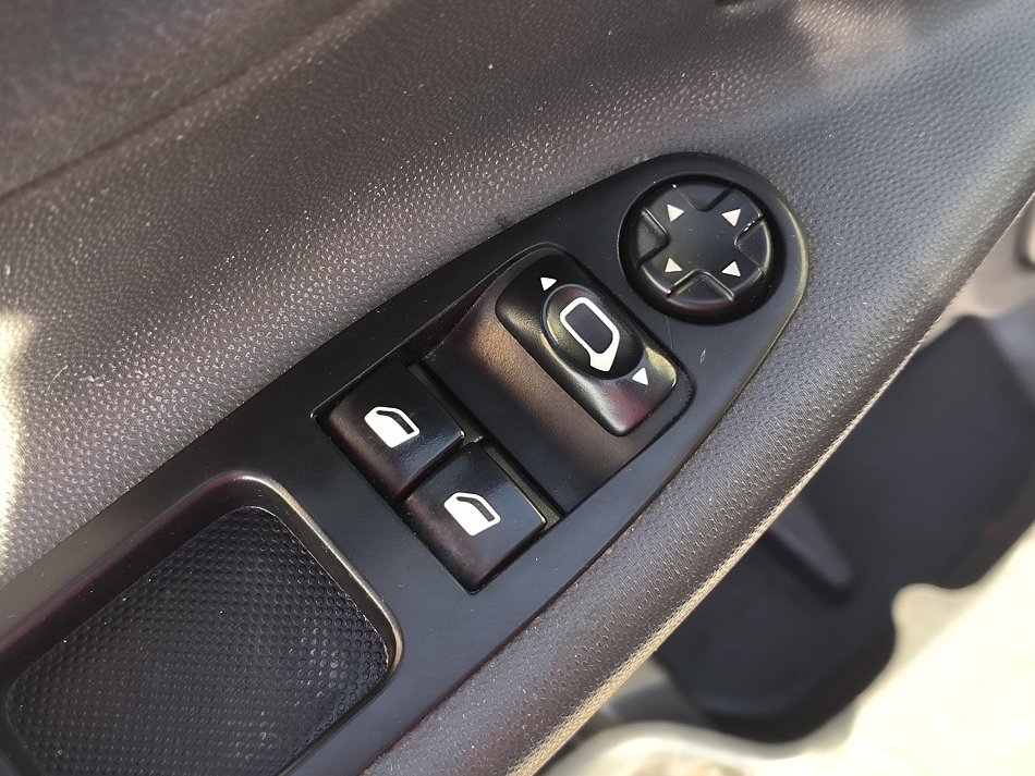 Peugeot Expert 2.0HDi  L2 CHLADÍCÍ