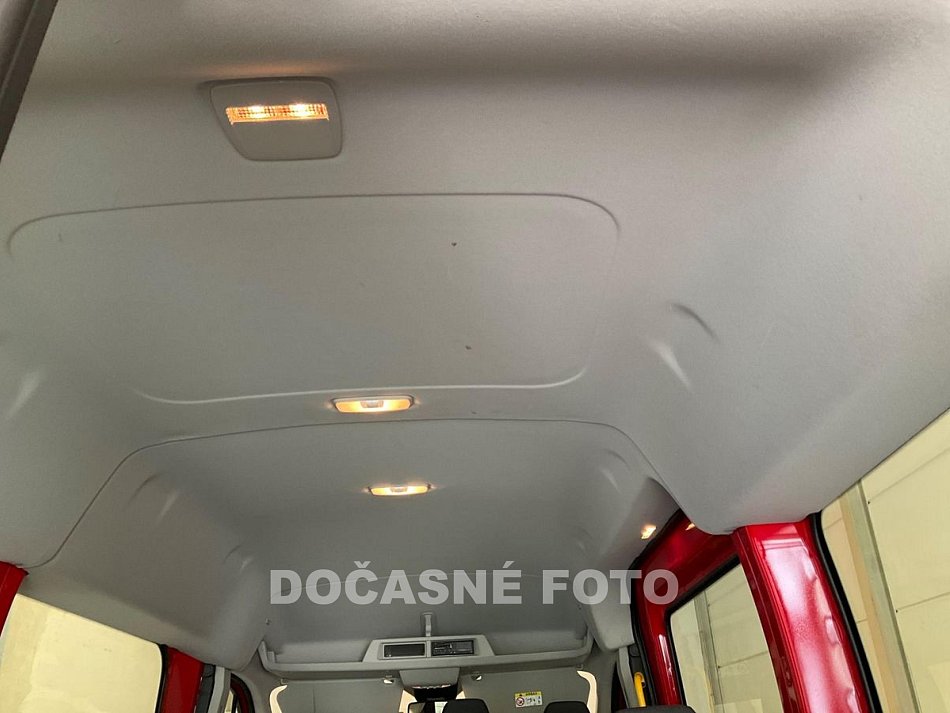 Ford Transit 2.0TDCi Trend L2H2 9míst