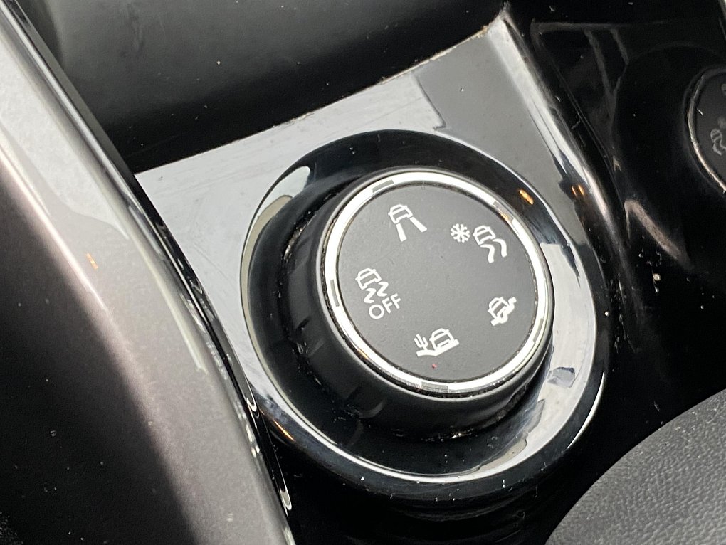 Peugeot 2008 1.2 PT Active