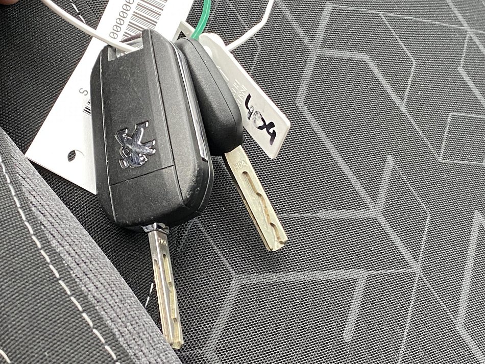 Peugeot 2008 1.2 PT Active