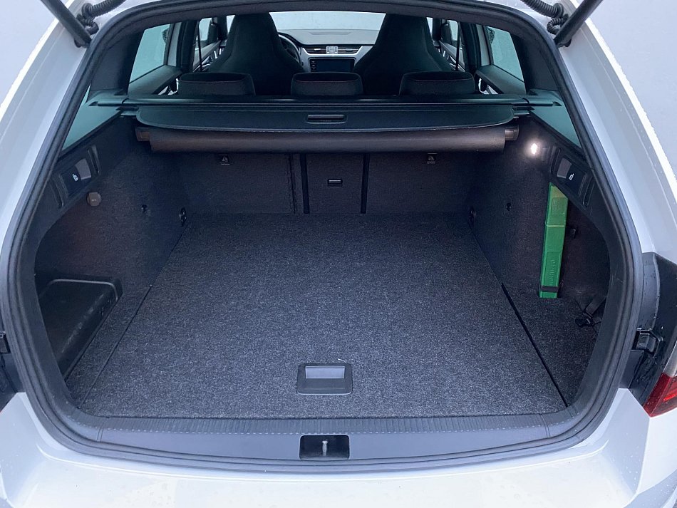 Škoda Octavia III 2.0 TDI RS