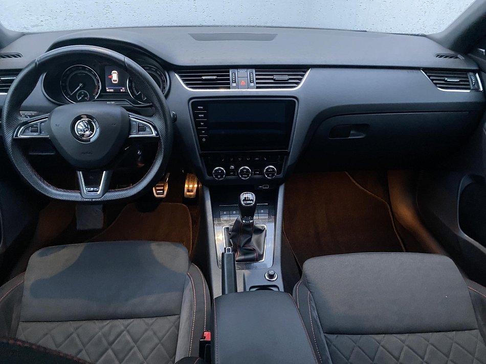 Škoda Octavia III 2.0 TDI RS