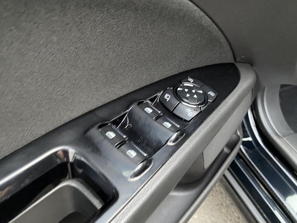 Ford Mondeo 2.0 TDCI Titanium