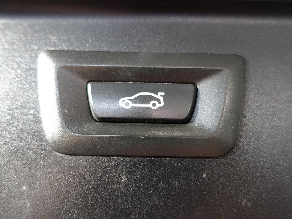 BMW Řada 5 2.0d  525d xDrive