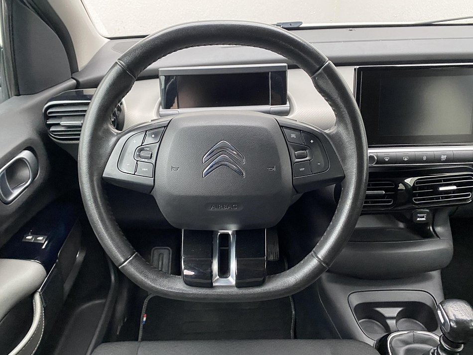 Citroën C4 Cactus 1.2 PT Shine