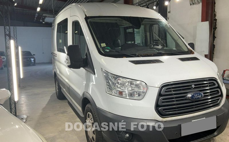 Ford Transit 2.0TDCi Trend L2H2 6míst