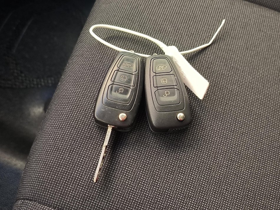 Ford Transit 2.0TDCi Trend L2H2 6míst