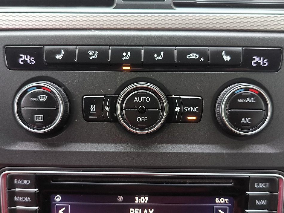 Volkswagen Caddy 2.0TDi Comfortline MAXi 7míst