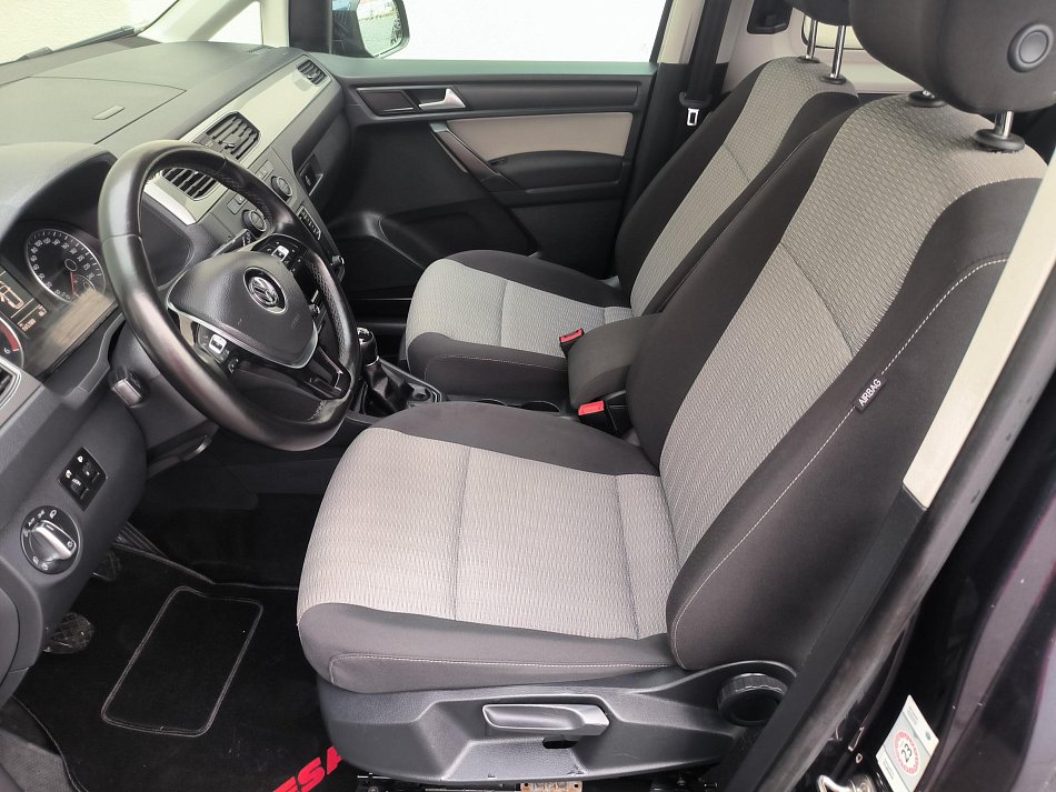Volkswagen Caddy 2.0TDi Comfortline MAXi 7míst