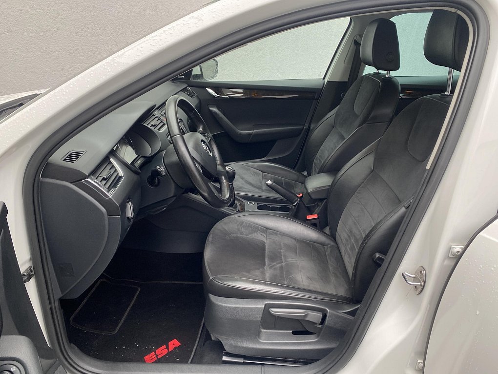 Škoda Octavia III 1.6 TDi Elegance 4x4