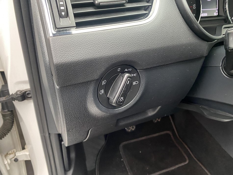 Škoda Octavia III 1.6 TDi Elegance