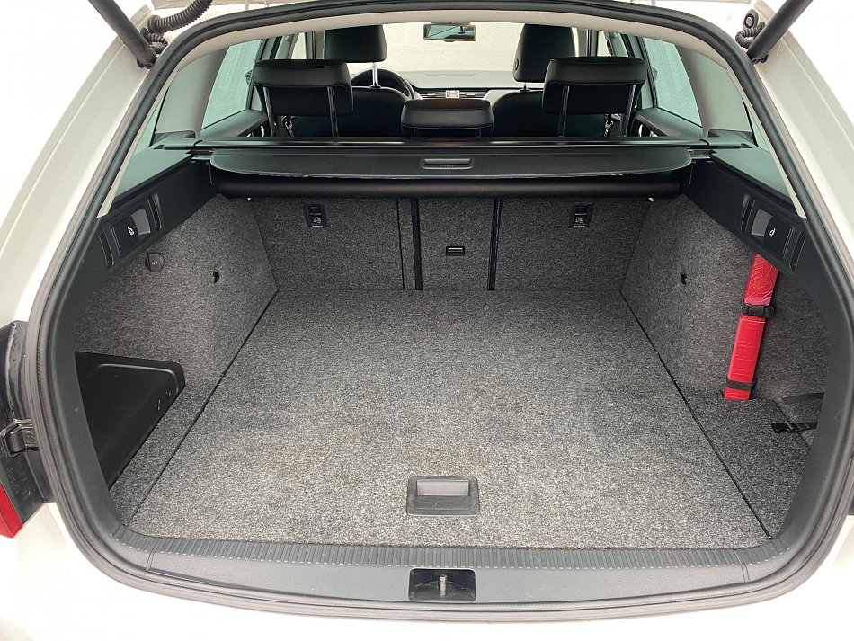 Škoda Octavia III 1.6 TDi Elegance