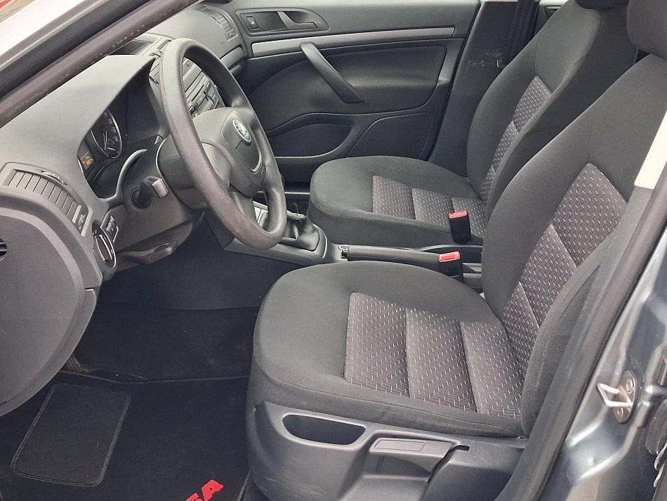 Škoda Octavia II 1.2 TSi Active