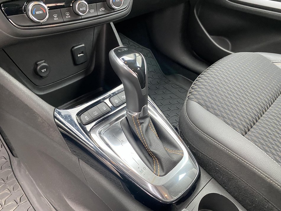 Opel Crossland X 1.2 Turbo 