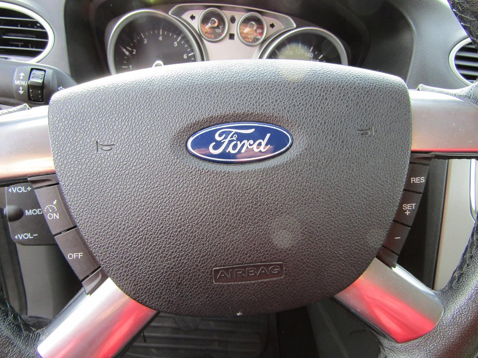 Ford Focus 1.6i 