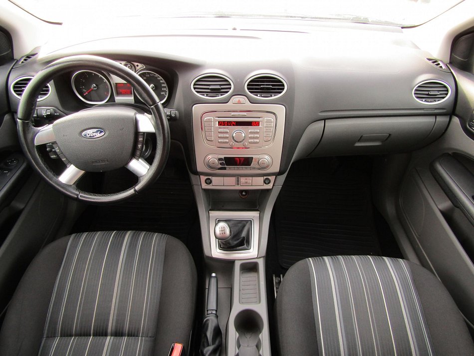 Ford Focus 1.6i 