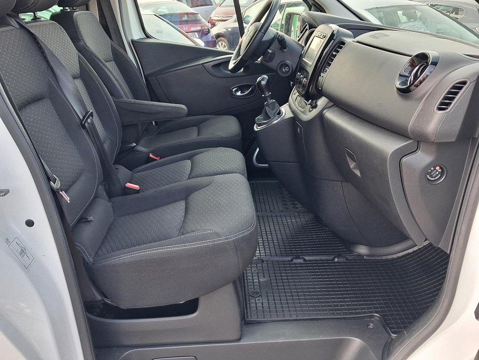 Opel Vivaro 1.6CDTi  L2 9míst