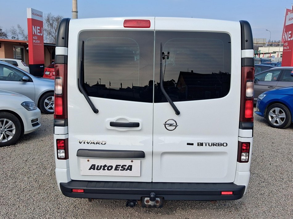 Opel Vivaro 1.6CDTi  L2 9míst