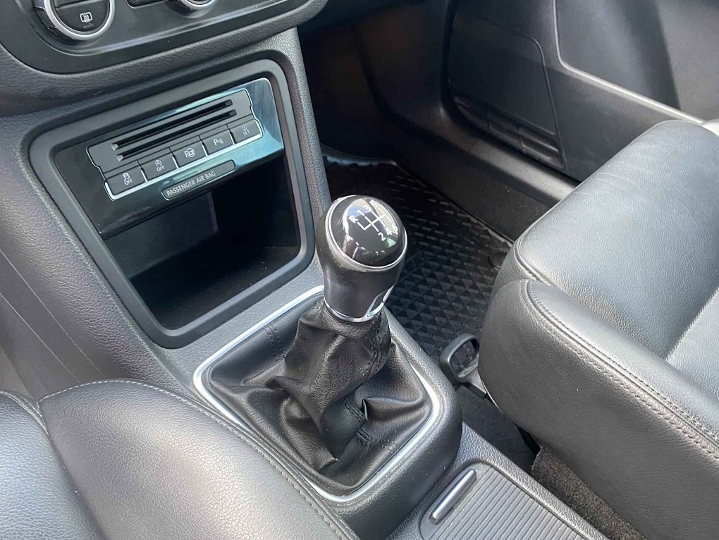 Volkswagen Sharan 2.0 TDi Highline 7míst