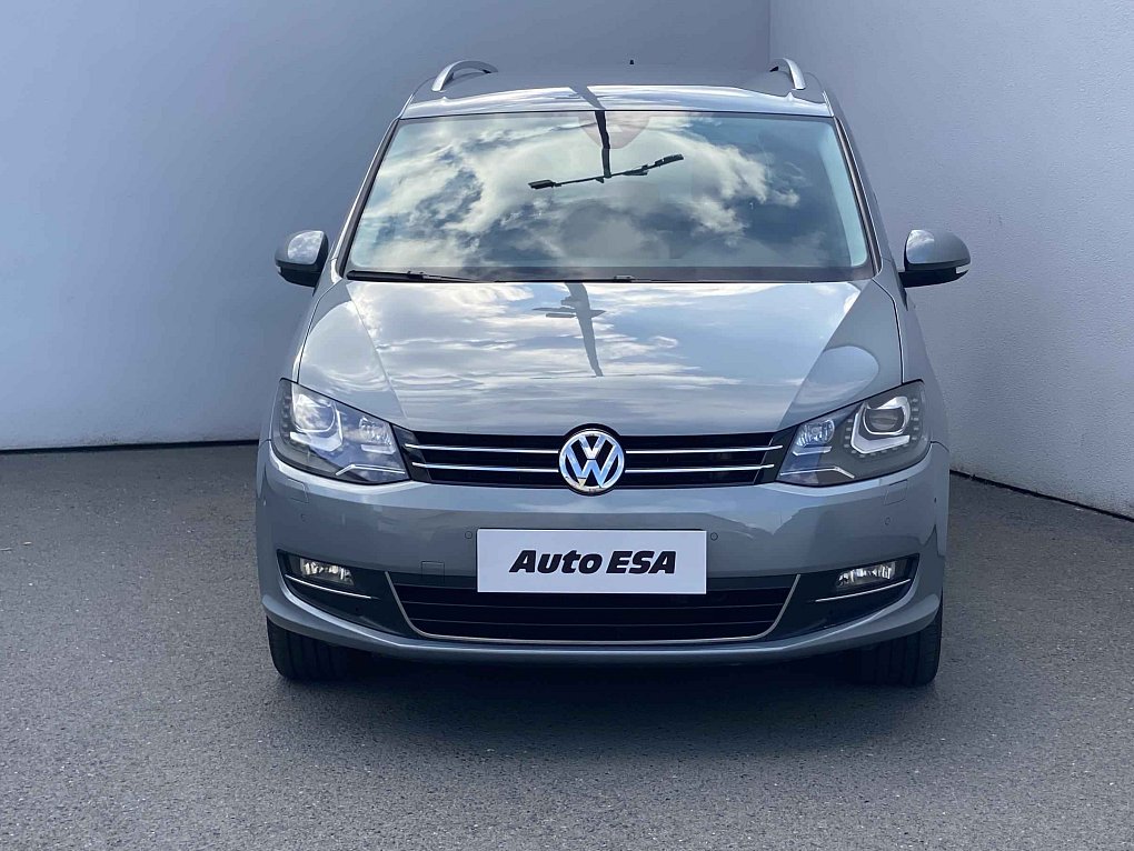 Volkswagen Sharan 2.0 TDi Highline 7míst