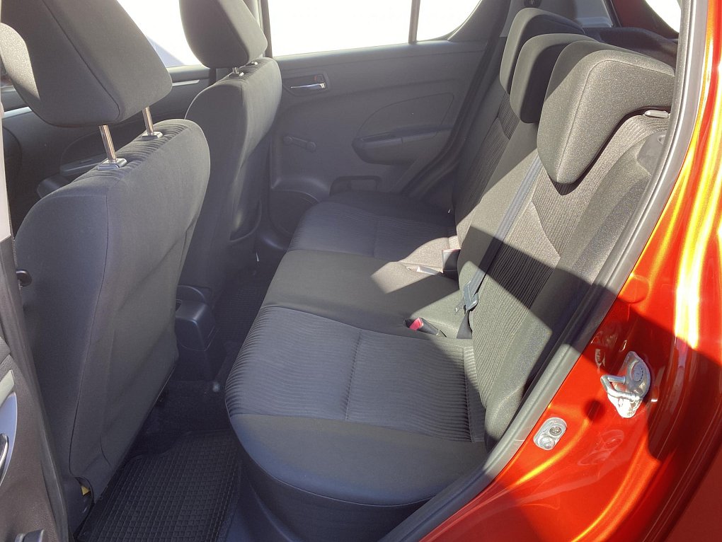 Suzuki Swift 1.2i 