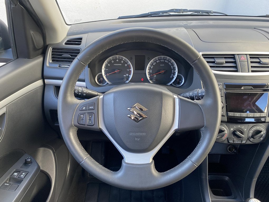 Suzuki Swift 1.2i 