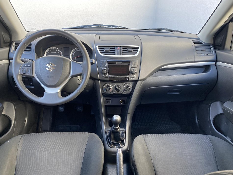 Suzuki Swift 1.2i 