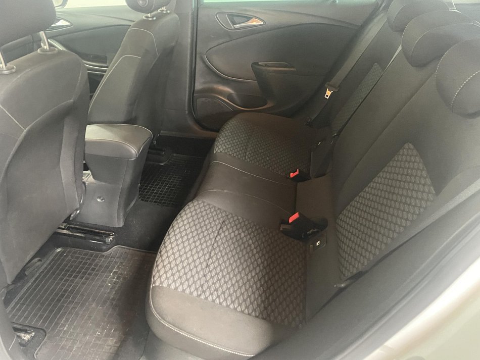 Opel Astra 1.5 CDTi Edition