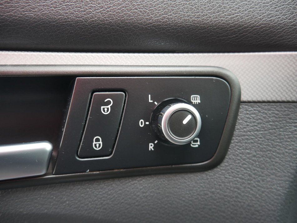 Volkswagen Touran 2.0 TDi Comfortline