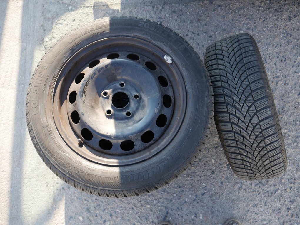 Volkswagen Touran 2.0 TDi 