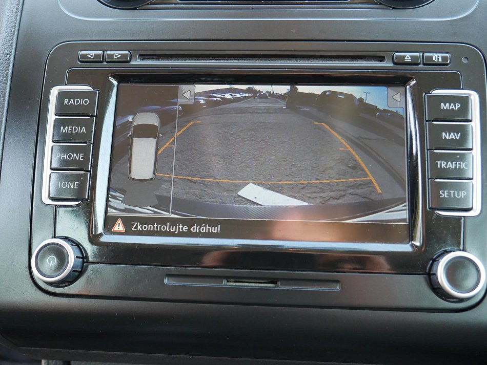 Volkswagen Touran 2.0 TDi 