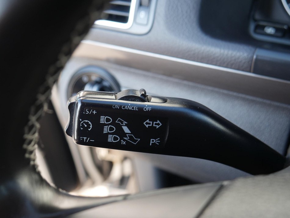 Volkswagen Touran 2.0 TDi 