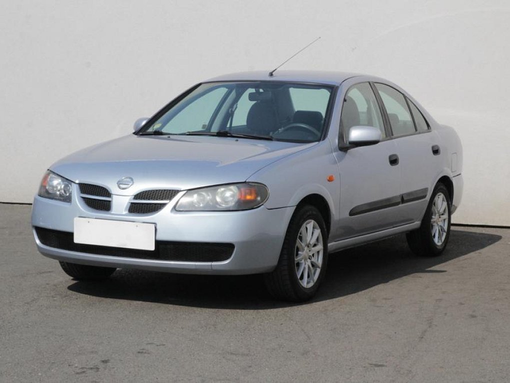 Nissan Almera 1.5 16V 