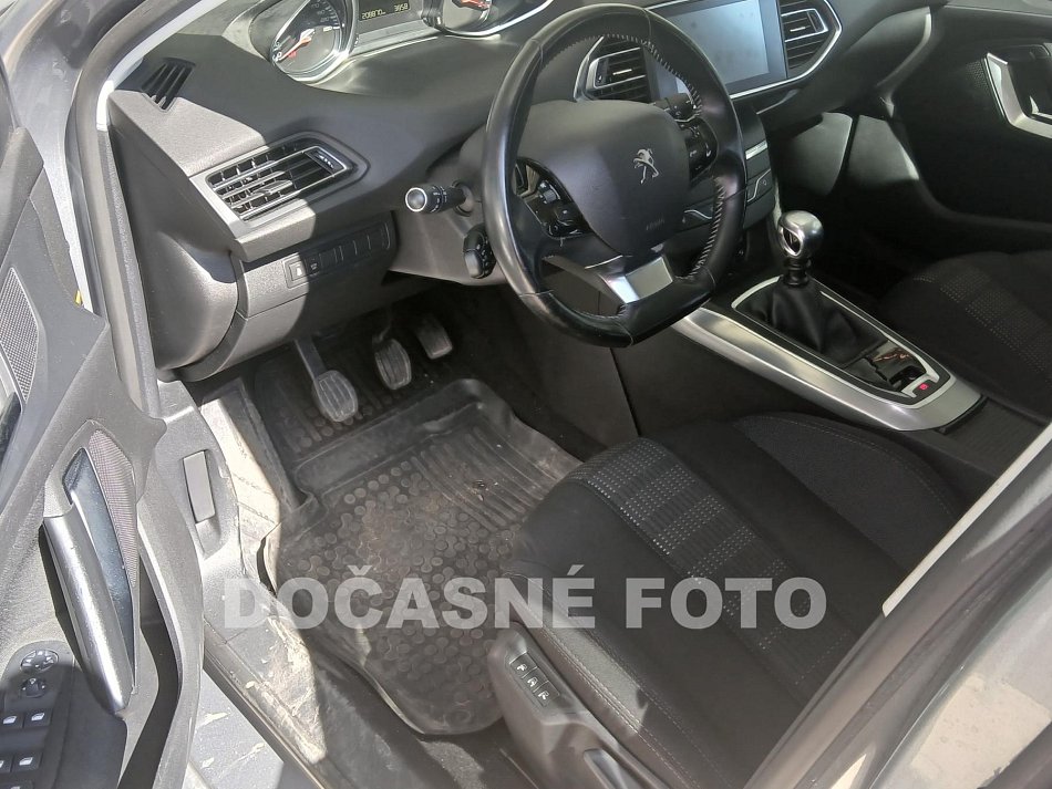 Peugeot 308 2.0 HDi 