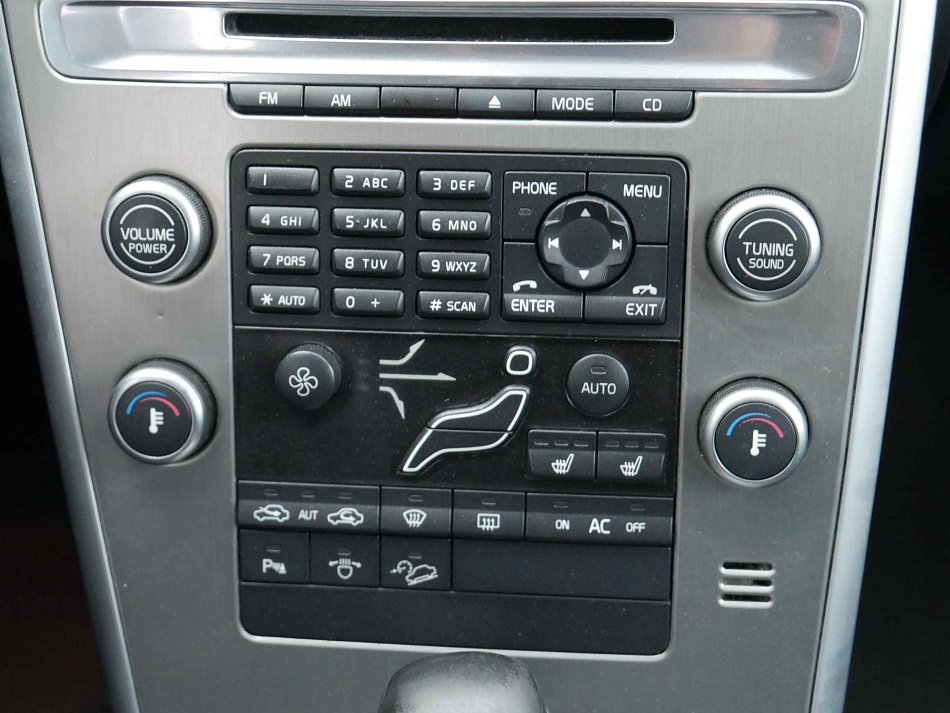 Volvo XC60 2.4D  AWD