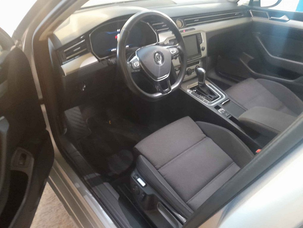 Volkswagen Passat 2.0 