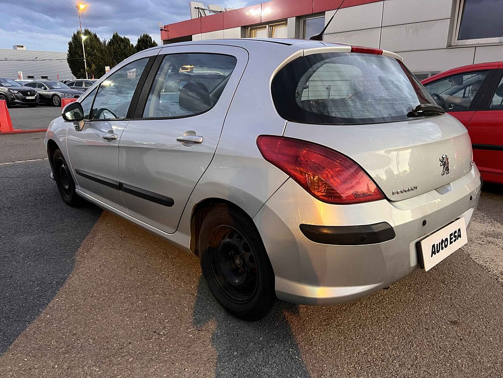 Peugeot 308 1.6 HDi 