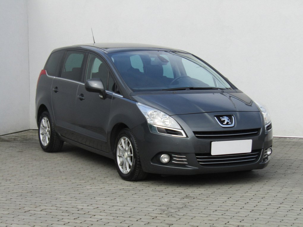Peugeot 5008 1.6 THP 
