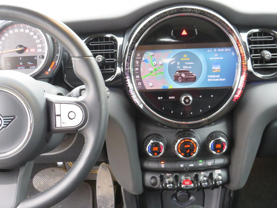 Mini Cooper 1.5i 