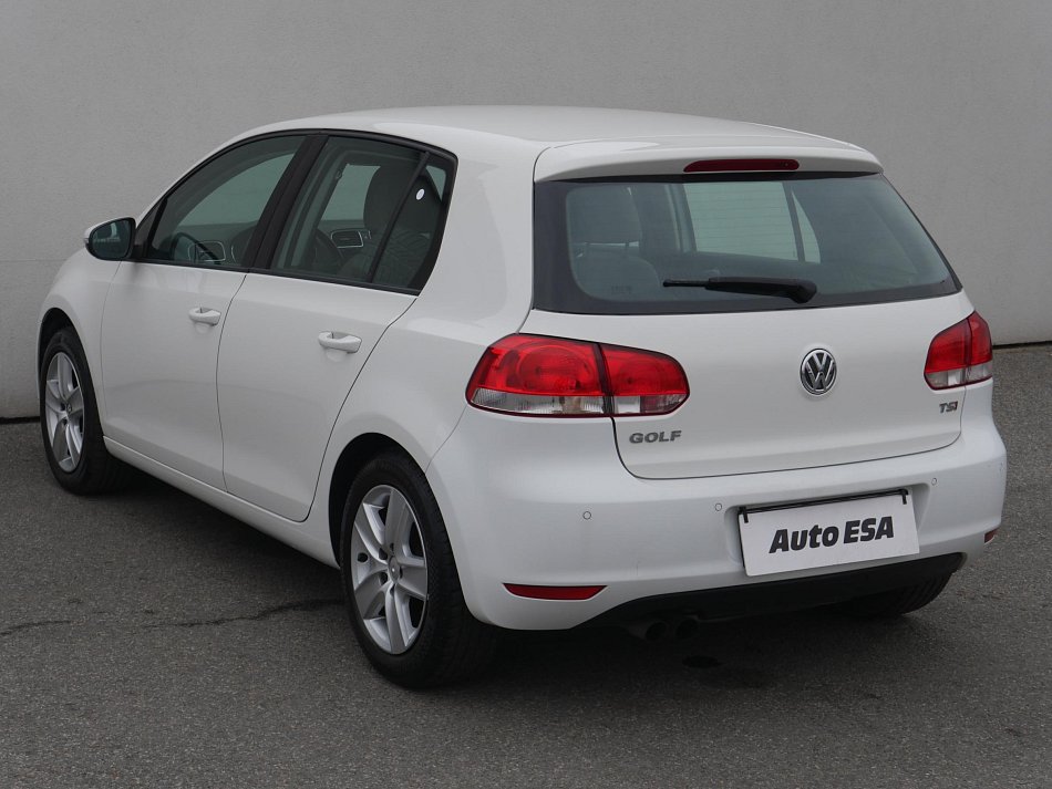 Volkswagen Golf 1.4 TSi 