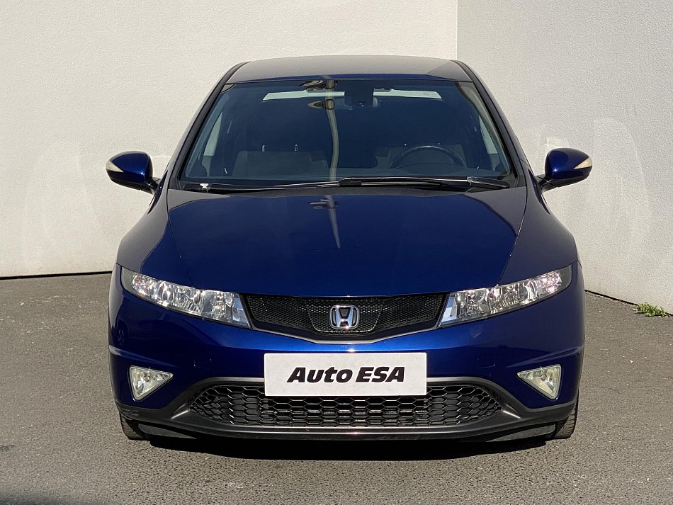 Honda Civic 1.8 i-VTEC Sport