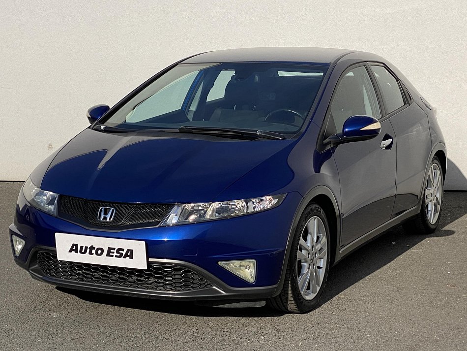 Honda Civic 1.8 i-VTEC Sport