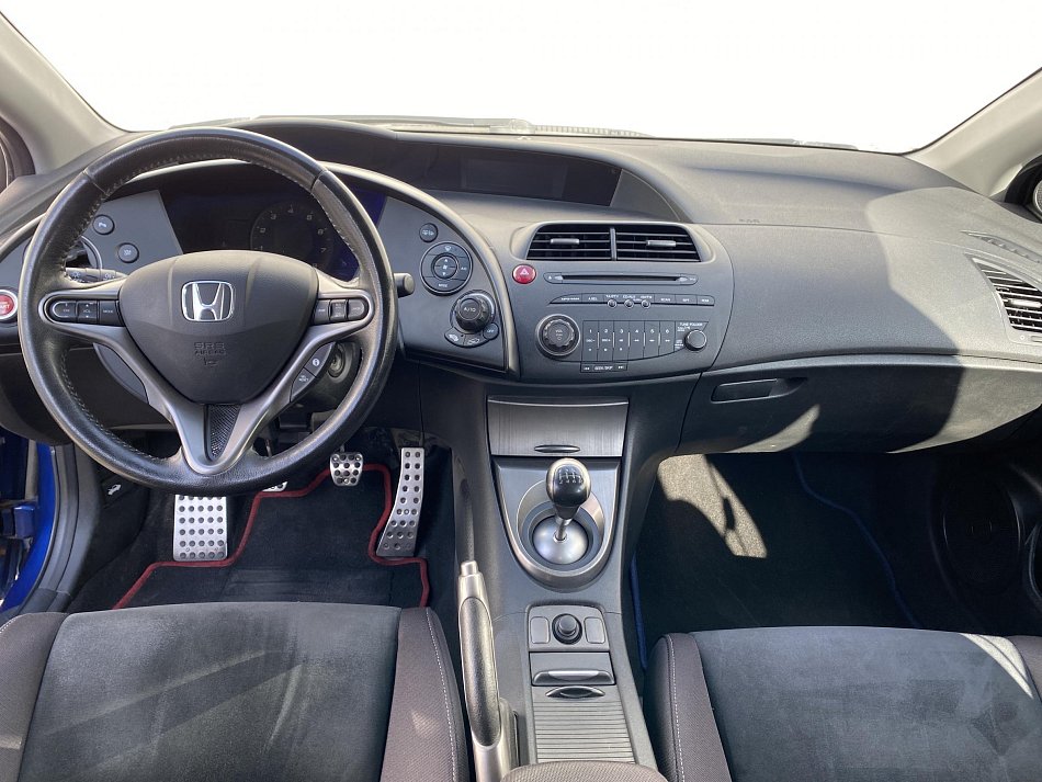 Honda Civic 1.8 i-VTEC Sport