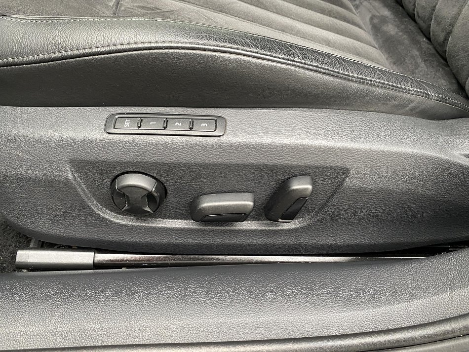 Škoda Superb III 2.0 TDi Style