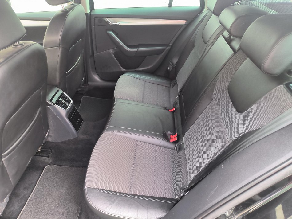 Škoda Octavia III 2.0 TDi Style