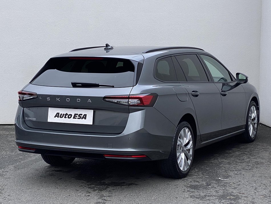 Škoda Superb IV 2.0 TDi Selection