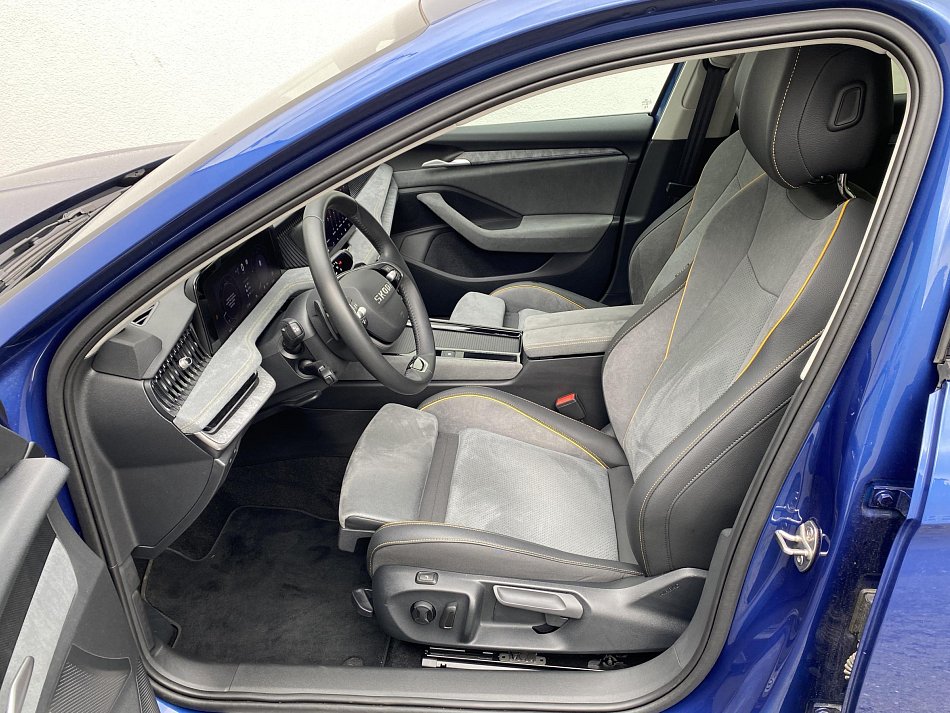 Škoda Superb IV 2.0 TDi Selection