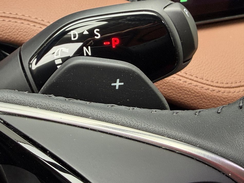 Škoda Superb IV 2.0 TSi L&K