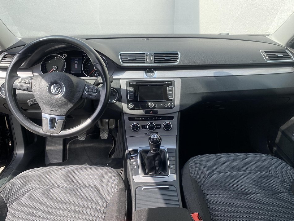 Volkswagen Passat 1.6 TDi Comfortline